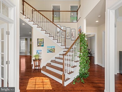 812 Stonecliffe Rd, Malvern, PA 19355 - photo 2