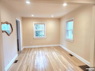 31 Sherman Ave, Hawthorne, NJ 07506 - photo 6