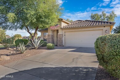 321 W Dexter Way-3
