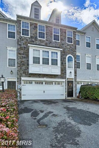 10323 Lantern Ln, Hagerstown, MD 21740 - photo 2