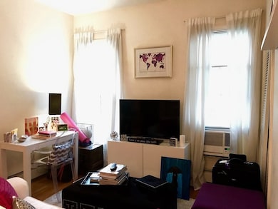 194 W Brookline St unit 3, Boston, MA 02118 - photo 3