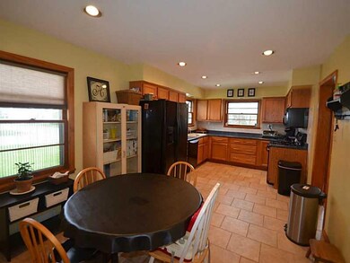 267 N 15th Ave, Beech Grove, IN 46107 - photo 7
