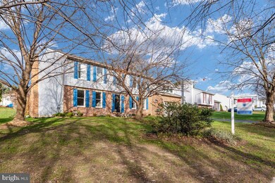 5555 Hunting Horn Dr, Ellicott City, MD 21043 - photo 2