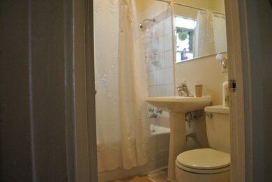 unlisted-address, Chicago, IL 60641 - photo 5