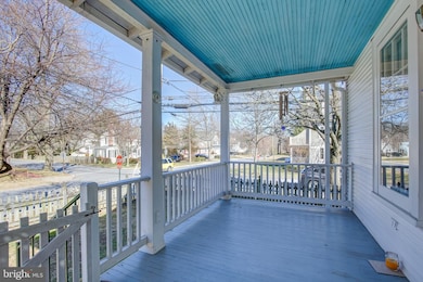 3700 Farragut Ave, Kensington, MD 20895 - photo 5