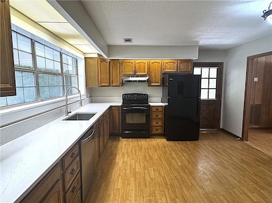 97 N Magnolia Dr, Covington, LA 70433 - photo 2