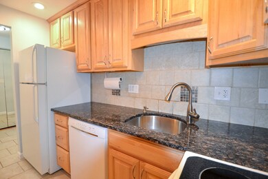 12 Pond Ln unit 44, Arlington, MA 02474 - photo 4