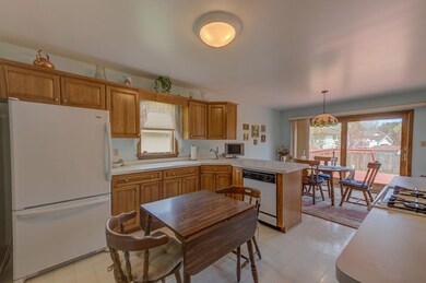 619 N Wren Ln, Griffith, IN 46319 - photo 7