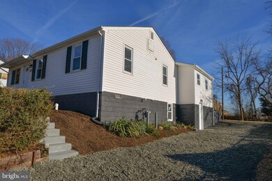 17445 Wilson St, Dumfries, VA 22026 - photo 2