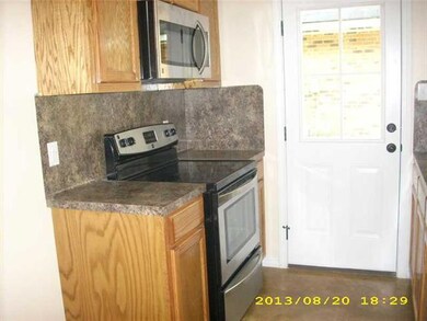 660 S 3rd St, Ponchatoula, LA 70454 - photo 5