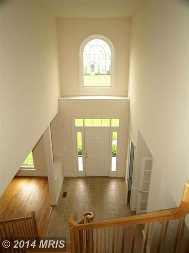 22087 Auction Barn Dr, Ashburn, VA 20148 - photo 4