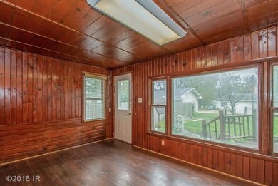 2343 Maple St, Des Moines, IA 50317 - photo 7