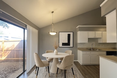 1122 Millview Dr unit 301, Arlington, TX 76012 - photo 4