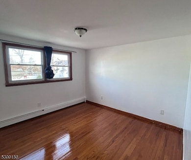 425 Amon Terrace unit 2, Linden, NJ 07036 - photo 6
