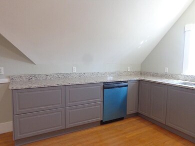14 Wheatland St unit 3, Salem, MA 01970 - photo 2