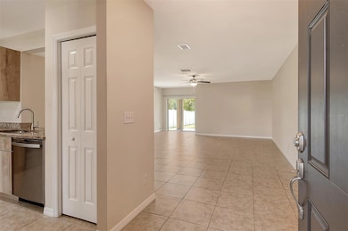 8996 Excelsior Loop, Venice, FL 34293 - photo 3