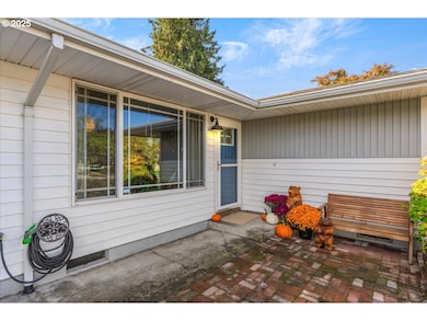 16824 SE Morrison Ct, Portland, OR 97233 - photo 6