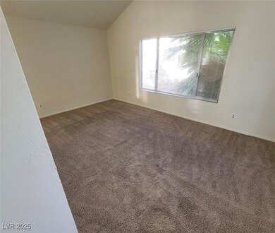 1673 Caliente Ct, Las Vegas, NV 89119 - photo 5