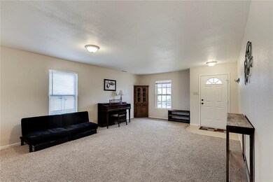 319 Long Bow St, Sheridan, IN 46069 - photo 3