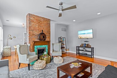 Living Room 1st