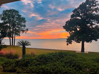 47 Marina Cove Dr unit 106, Niceville, FL 32578 - photo 2