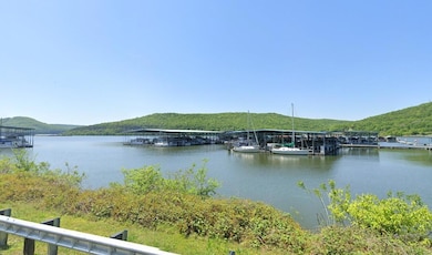 Tennessee River