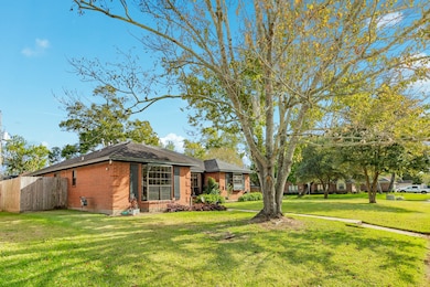 This home is truly Move-In Ready!