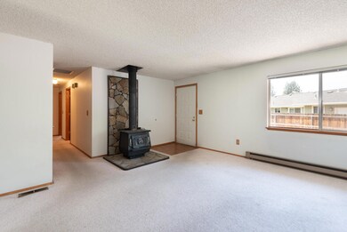 20417 Clay Pigeon Ct, Bend, OR 97702 - photo 7