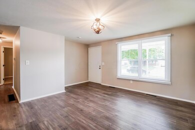 005-photo-living-room-9558653