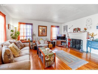 2162 Riverview St, Eugene, OR 97403 - photo 5