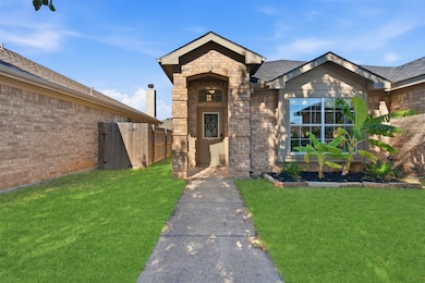 4712 Topaz Ln, Granbury, TX 76049 - photo 3