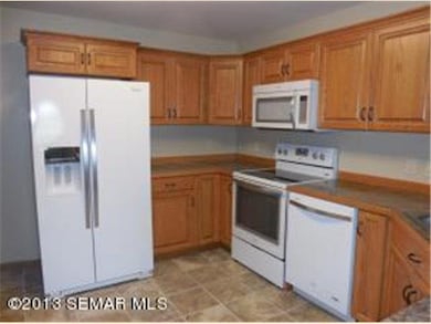 2209 7th St NW unit C, Austin, MN 55912 - photo 5