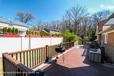 101 Browning Ave Staten Island, NY 10314