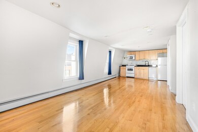 578 Cambridge St unit 3F, Cambridge, MA 02141 - photo 2