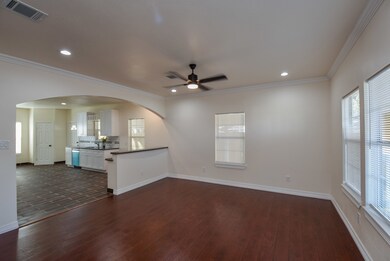 755 Enterprise St, Houston, TX 77088 - photo 5