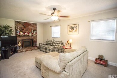 107 Pineview Ct, Statesville, NC 28625 - photo 5