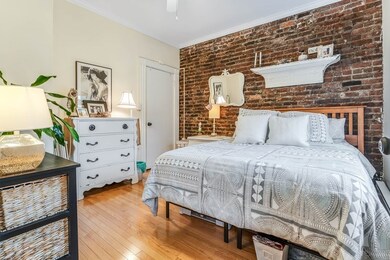 16 Henchman St unit 4F, Boston, MA 02113 - photo 7