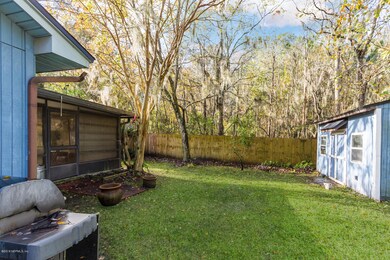 2438 Deloach Ln, Jacksonville, FL 32216 - photo 4