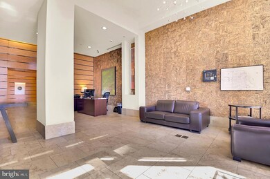 The Vue, Baltimore, MD 21202 - photo 2