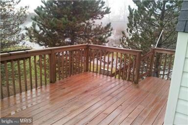 8105 Woodland Ln, Chesapeake Beach, MD 20732 - photo 2