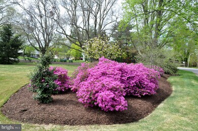 2801 Sun Way, Bowie, MD 20715 - photo 4