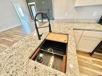 1533 Criterion St, Delta, CO 81416 - photo 5