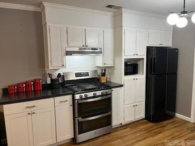 303 Walnut Dr, Paragould, AR 72450 - photo 6