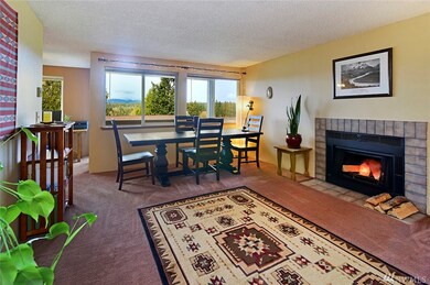 20161 Vikings Crest Loop NE unit 5-206, Poulsbo, WA 98370 - photo 5