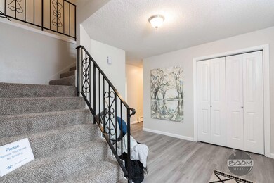Large entry with spacious closet