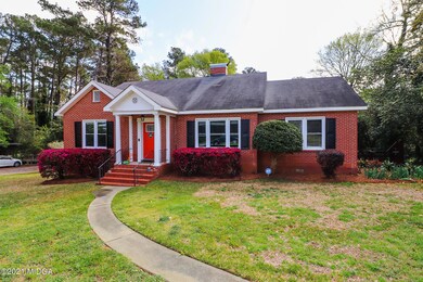 515 Pinecrest Rd - Front 3