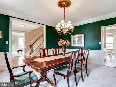 8511 Oak Pointe Way, Fairfax Station, VA 22039 - photo 6