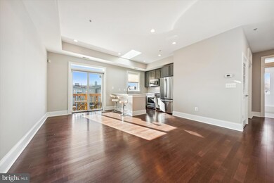 321 18th St SE unit 8, Washington, DC 20003 - photo 3