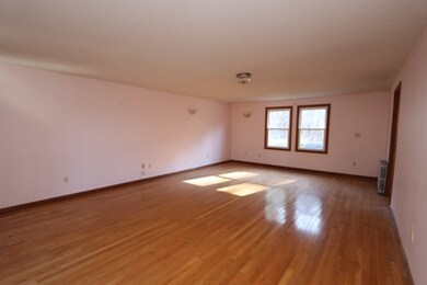 750 Wilbraham Rd, Springfield, MA 01109 - photo 7