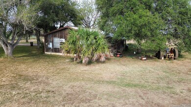10620 Pearsall, Atascosa, TX 78002 - photo 5
